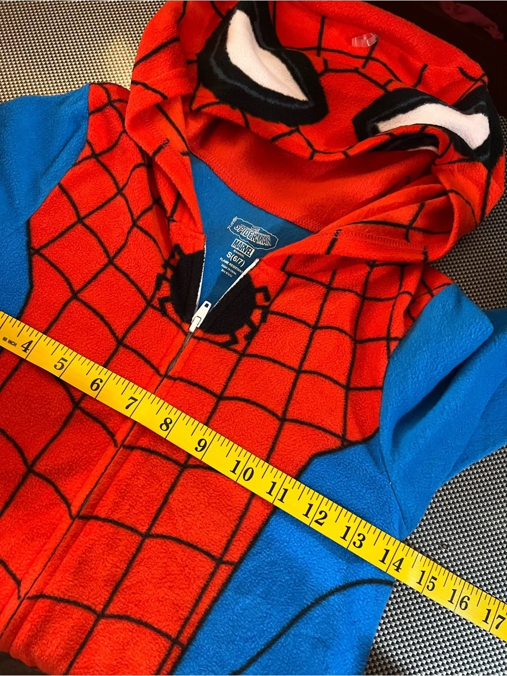 NWT Spider-Man fleece jumpsuit / pajama / Onesie size s(6/7) Halloween Costume